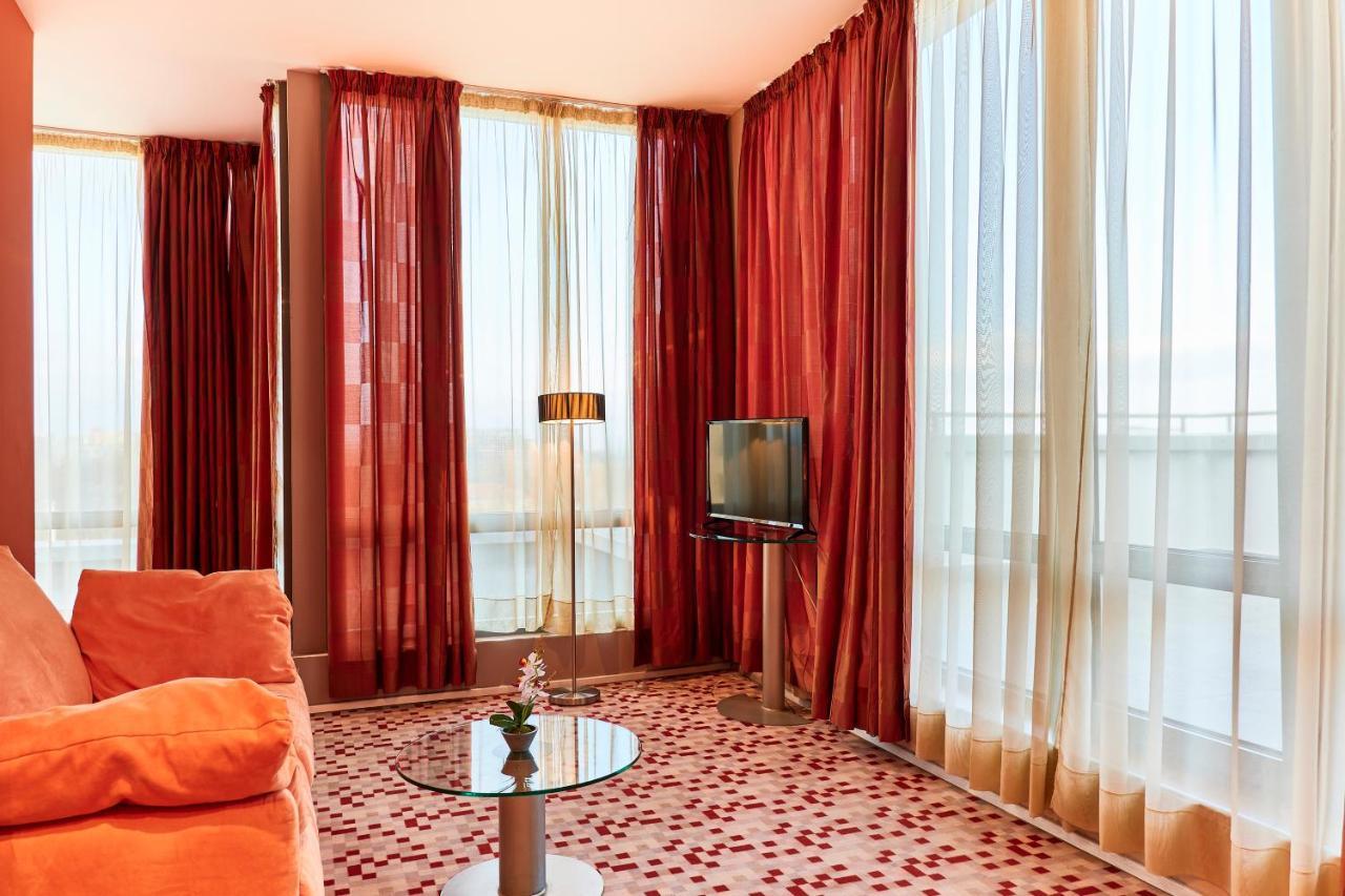 Monet Hotel Plovdiv Extérieur photo